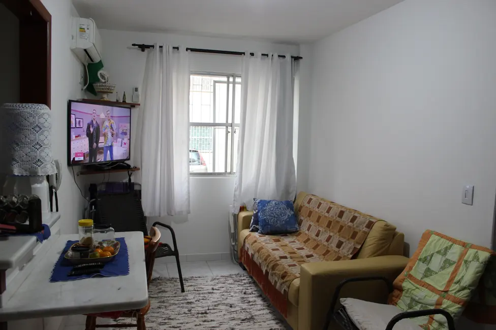Foto 1 de Apartamento com 2 quartos à venda, 50m2 em Coqueiros, Florianopolis - SC