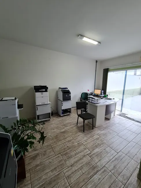 Foto 2 de Casa com 4 quartos à venda, 150m2 em Capoeiras, Florianopolis - SC