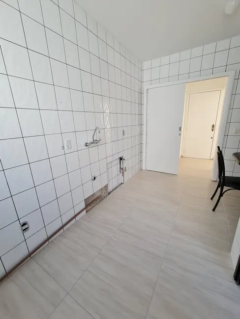 Apartamento com 3 quartos à venda, 120m2 em Coqueiros, Florianopolis - SC - imagem 9 Foto 9 de Apartamento com 3 quartos à venda, 120m2 em Coqueiros, Florianopolis - SC