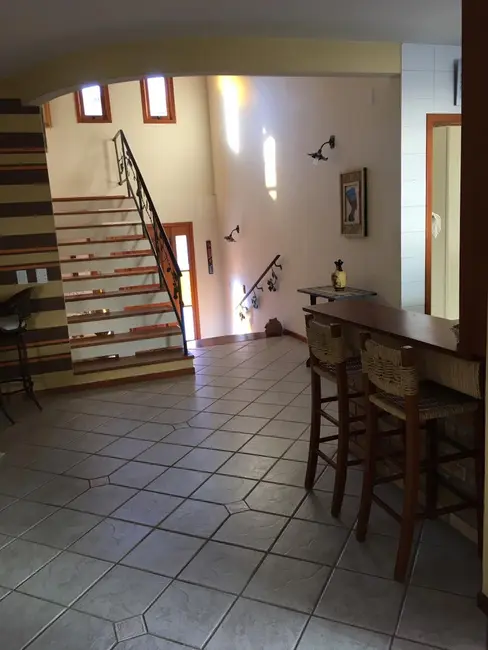 Casa com 4 quartos à venda, 235m2 em João Paulo, Florianopolis - SC - imagem 9 Foto 9 de Casa com 4 quartos à venda, 235m2 em João Paulo, Florianopolis - SC