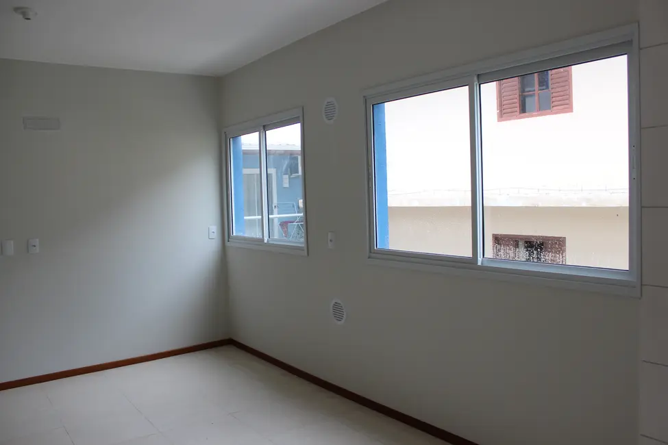 Apartamento com 2 quartos à venda, 60m2 em Jardim Janaína, Biguacu - SC - imagem 5 Foto 5 de Apartamento com 2 quartos à venda, 60m2 em Jardim Janaína, Biguacu - SC