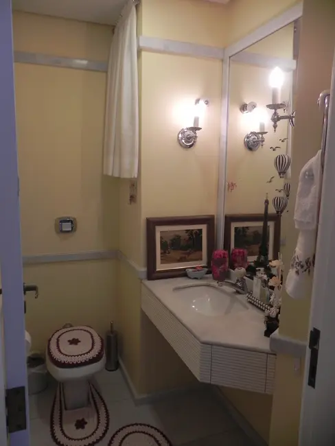 Apartamento com 4 quartos à venda, 156m2 em Centro, Florianopolis - SC - imagem 7 Foto 7 de Apartamento com 4 quartos à venda, 156m2 em Centro, Florianopolis - SC