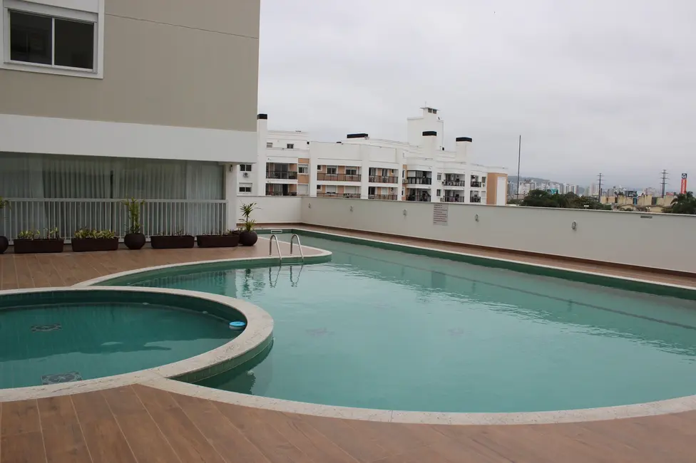 Foto 2 de Apartamento com 3 quartos à venda, 82m2 em Abraão, Florianopolis - SC