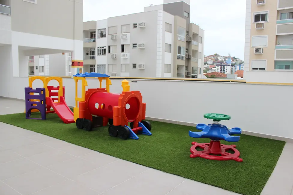 Foto 4 de Apartamento com 3 quartos à venda, 82m2 em Abraão, Florianopolis - SC