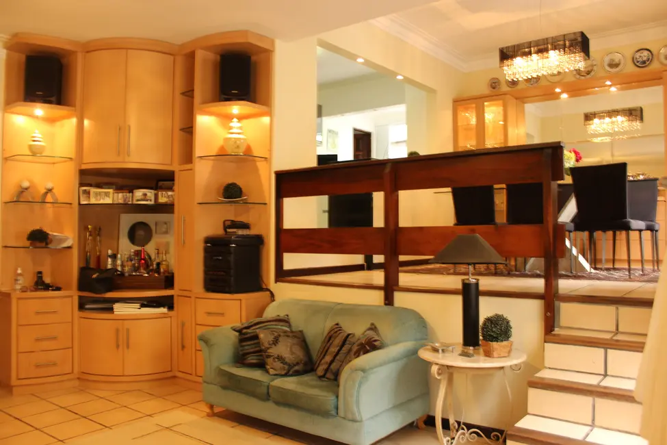 Casa com 3 quartos à venda, 250m2 em Itaguaçu, Florianopolis - SC - imagem 7 Foto 7 de Casa com 3 quartos à venda, 250m2 em Itaguaçu, Florianopolis - SC