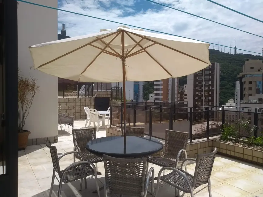 Apartamento com 4 quartos à venda, 504m2 em Centro, Florianopolis - SC - imagem 8 Foto 8 de Apartamento com 4 quartos à venda, 504m2 em Centro, Florianopolis - SC