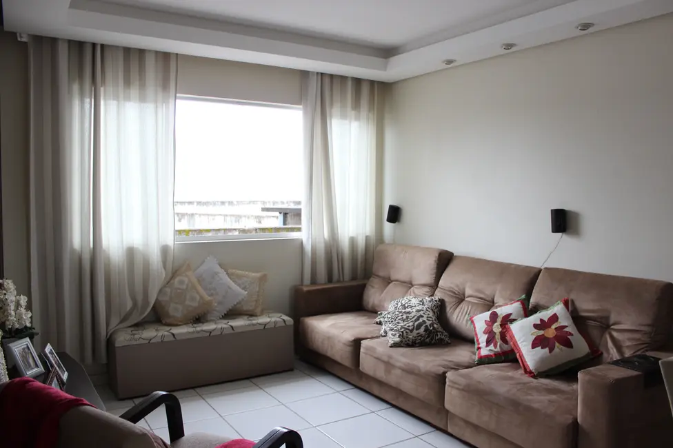 Foto 4 de Apartamento com 2 quartos à venda, 74m2 em Coqueiros, Florianopolis - SC