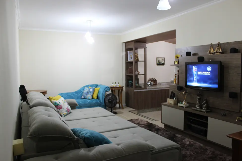 Casa com 3 quartos à venda, 190m2 em Estreito, Florianopolis - SC - imagem 3 Foto 3 de Casa com 3 quartos à venda, 190m2 em Estreito, Florianopolis - SC