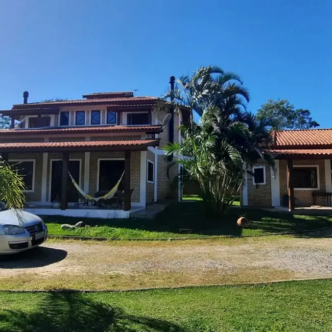 Foto 1 de Casa com 3 quartos à venda, 316m2 em São João do Rio Vermelho, Florianopolis - SC