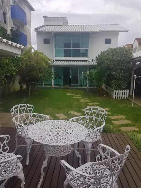 Foto 1 de Casa com 3 quartos à venda, 275m2 em Canasvieiras, Florianopolis - SC