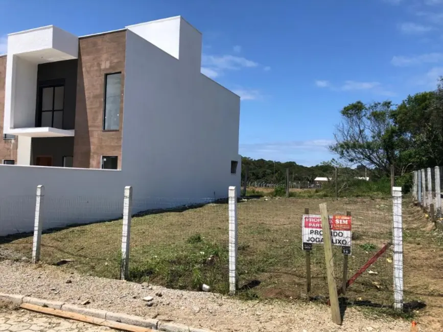 Terreno / Lote à venda, 200m2 em Florianopolis - SC - imagem 2 Foto 2 de Terreno / Lote à venda, 200m2 em Florianopolis - SC