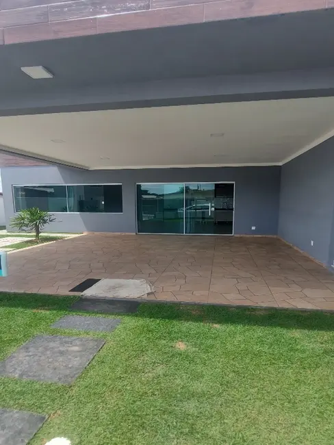 Foto 3 de Casa com 2 quartos à venda, 210m2 em Florianopolis - SC