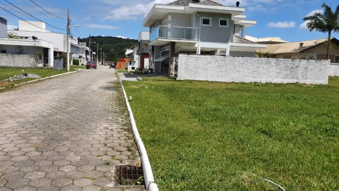 Foto 2 de Terreno / Lote com 2 quartos à venda, 58m2 em Florianopolis - SC