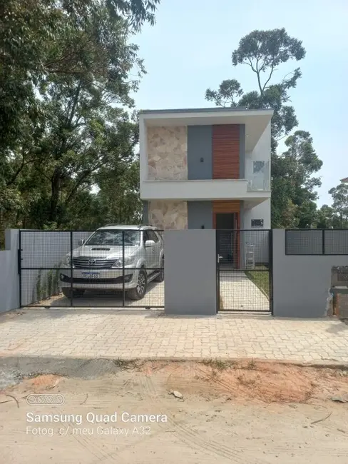 Casa com 2 quartos à venda, 86m2 em Florianopolis - SC - imagem 1 Foto 1 de Casa com 2 quartos à venda, 86m2 em Florianopolis - SC