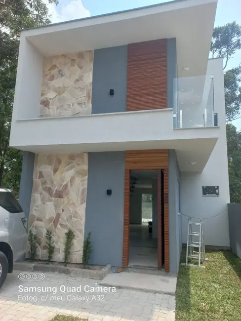 Casa com 2 quartos à venda, 86m2 em Florianopolis - SC - imagem 2 Foto 2 de Casa com 2 quartos à venda, 86m2 em Florianopolis - SC