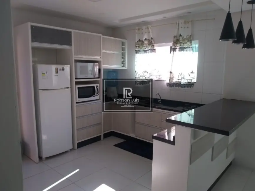 Foto 4 de Casa com 4 quartos à venda, 300m2 em São João do Rio Vermelho, Florianopolis - SC