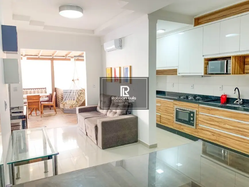 Foto 1 de Casa com 2 quartos à venda, 114m2 em Florianopolis - SC