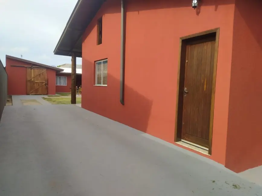 Casa com 4 quartos à venda, 150m2 em Florianopolis - SC - imagem 5 Foto 5 de Casa com 4 quartos à venda, 150m2 em Florianopolis - SC