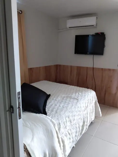 Casa com 2 quartos à venda, 100m2 em Florianopolis - SC - imagem 3 Foto 3 de Casa com 2 quartos à venda, 100m2 em Florianopolis - SC