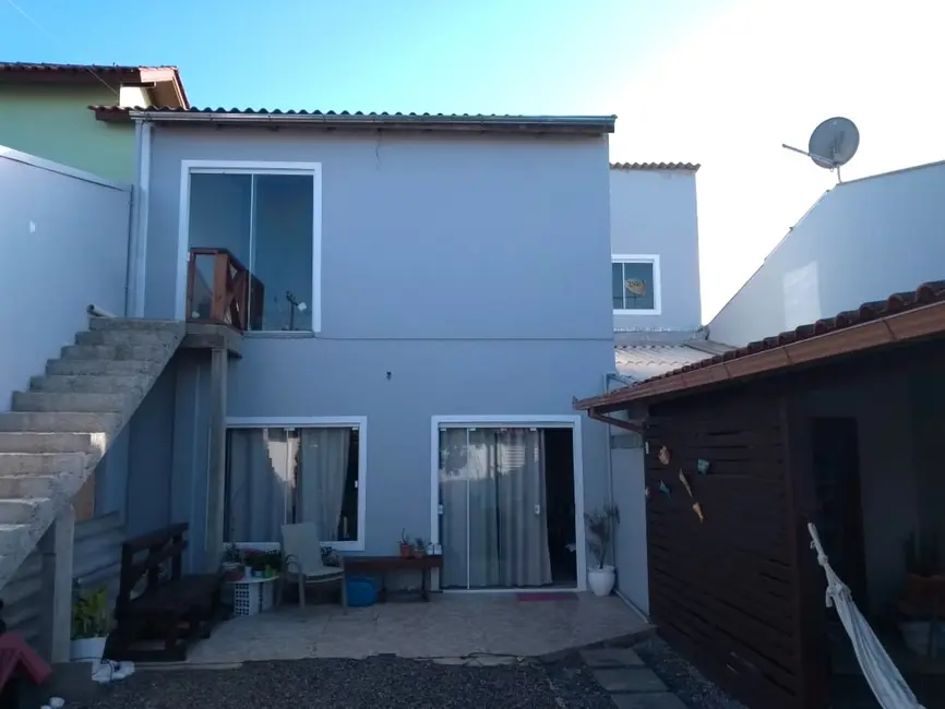 Casa com 5 quartos à venda, 200m2 em Florianopolis - SC - imagem 3 Foto 3 de Casa com 5 quartos à venda, 200m2 em Florianopolis - SC