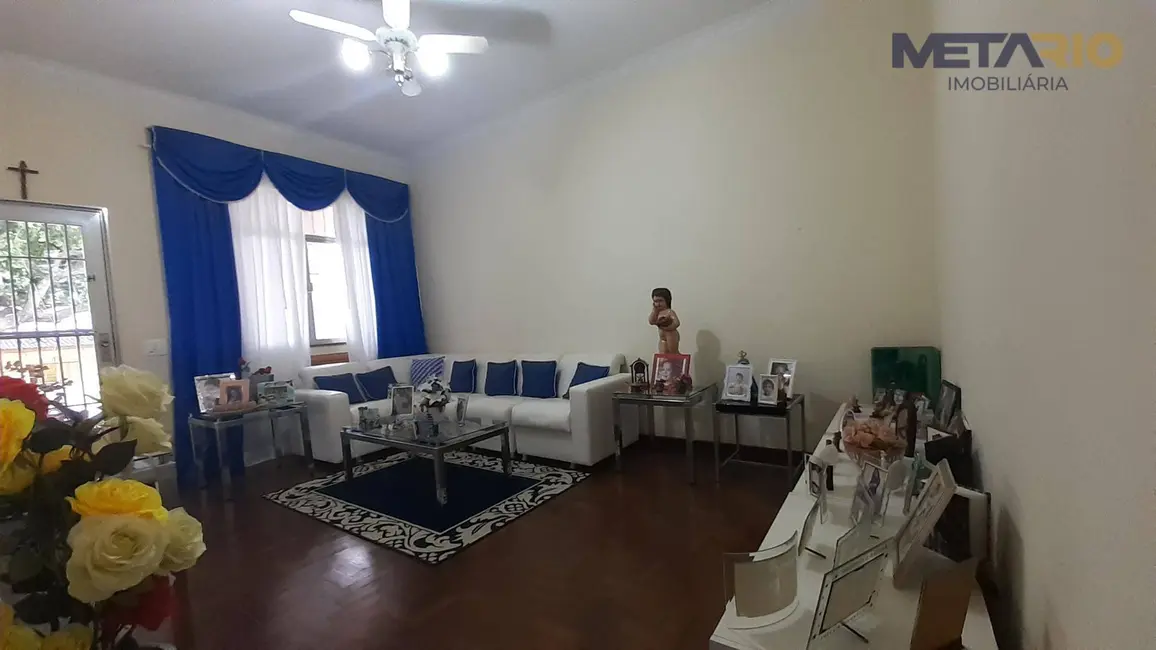 Foto 2 de Casa com 3 quartos à venda, 624m2 em Vila Valqueire, Rio De Janeiro - RJ