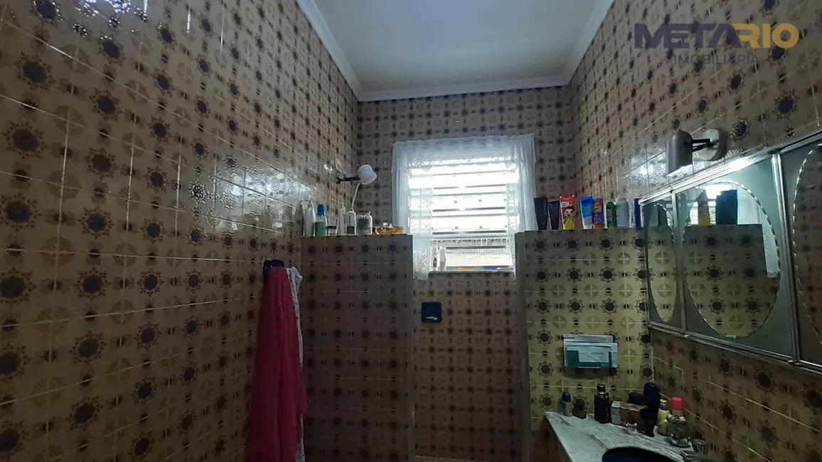 Casa com 3 quartos à venda, 624m2 em Vila Valqueire, Rio De Janeiro - RJ - imagem 6 Foto 6 de Casa com 3 quartos à venda, 624m2 em Vila Valqueire, Rio De Janeiro - RJ