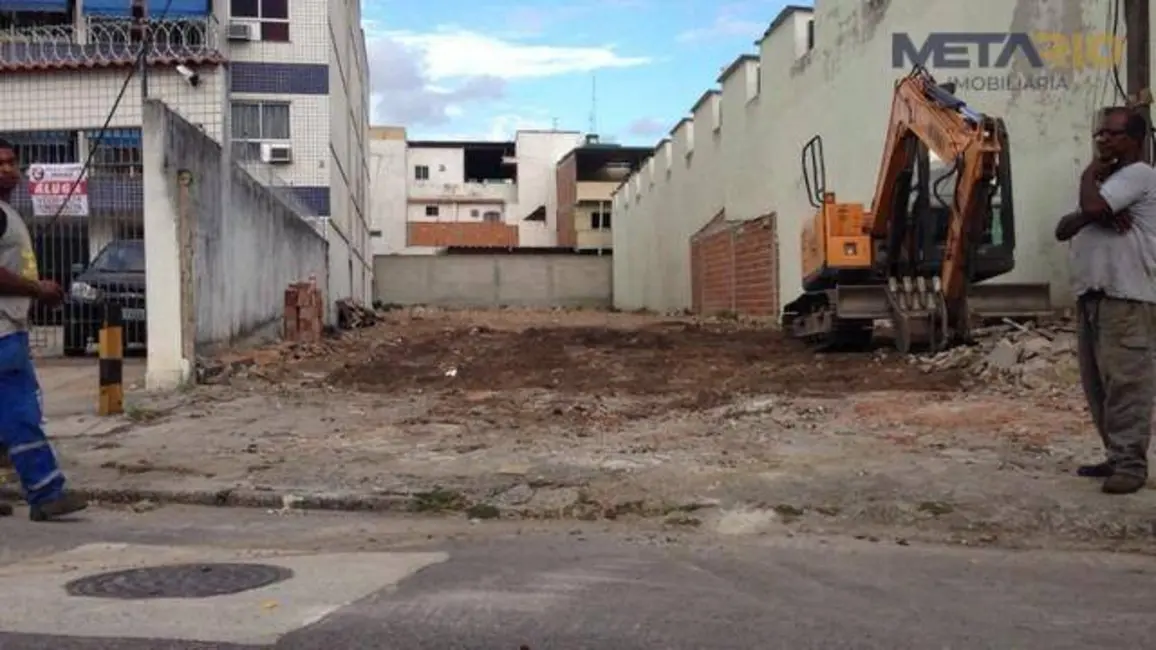 Foto 3 de Terreno / Lote à venda, 680m2 em Oswaldo Cruz, Rio De Janeiro - RJ