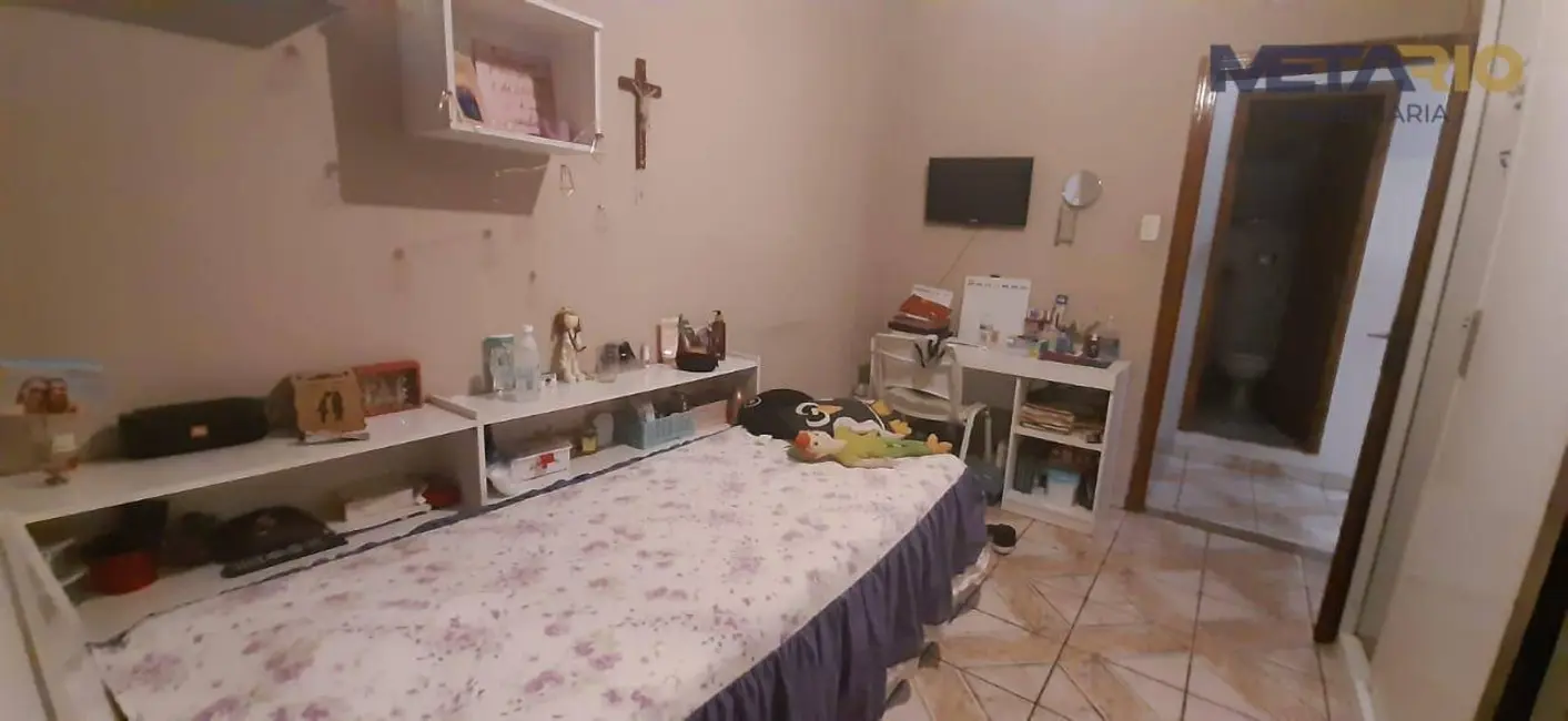 Foto 4 de Casa com 3 quartos à venda, 110m2 em Bento Ribeiro, Rio De Janeiro - RJ