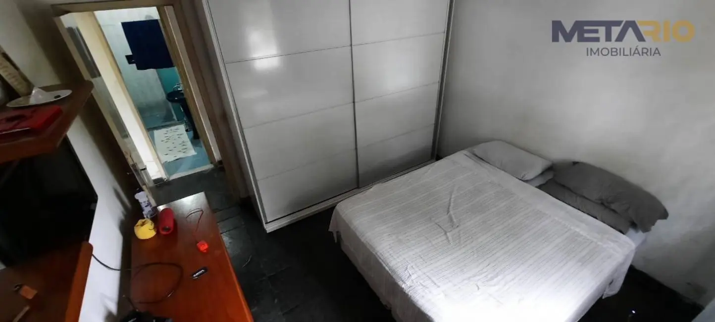 Casa com 3 quartos à venda, 430m2 em Vila Valqueire, Rio De Janeiro - RJ - imagem 7 Foto 7 de Casa com 3 quartos à venda, 430m2 em Vila Valqueire, Rio De Janeiro - RJ