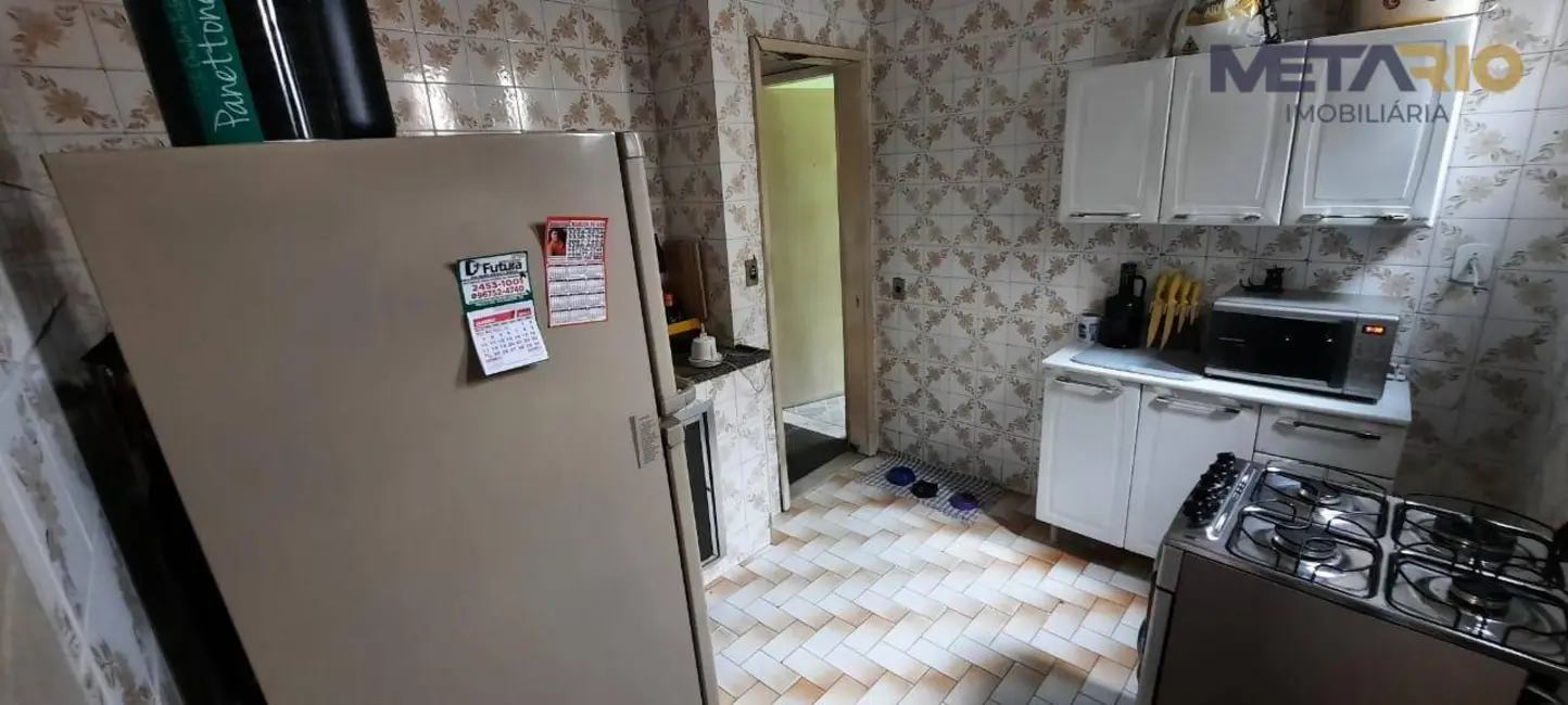 Casa com 3 quartos à venda, 430m2 em Vila Valqueire, Rio De Janeiro - RJ - imagem 9 Foto 9 de Casa com 3 quartos à venda, 430m2 em Vila Valqueire, Rio De Janeiro - RJ