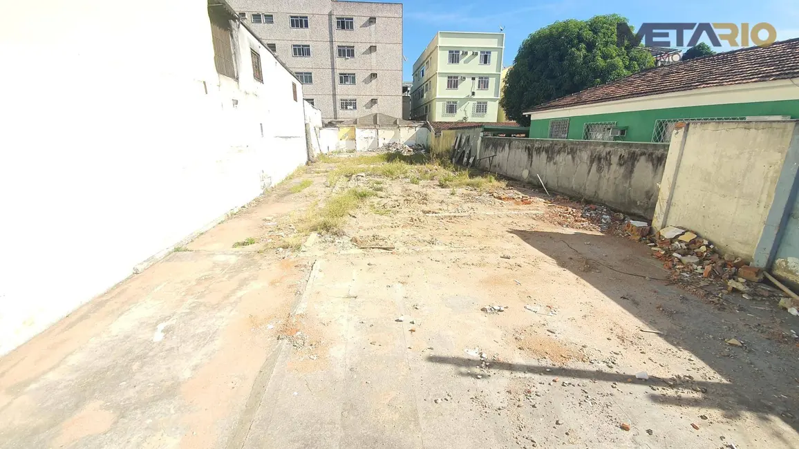 Foto 3 de Terreno / Lote à venda, 480m2 em Vila Valqueire, Rio De Janeiro - RJ