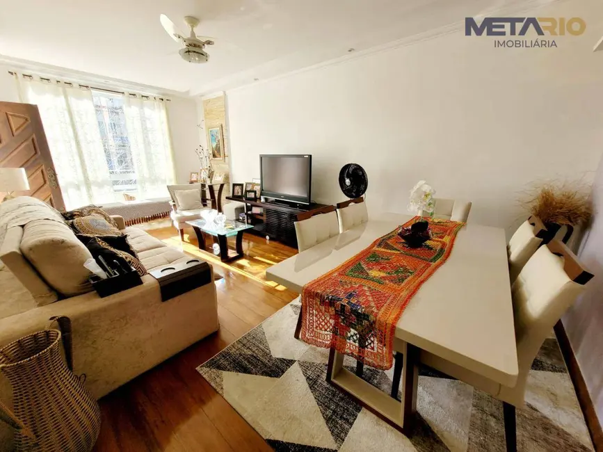 Casa de Condomínio com 3 quartos à venda, 272m2 em Vila Valqueire, Rio De Janeiro - RJ - imagem 4 Foto 4 de Casa de Condomínio com 3 quartos à venda, 272m2 em Vila Valqueire, Rio De Janeiro - RJ