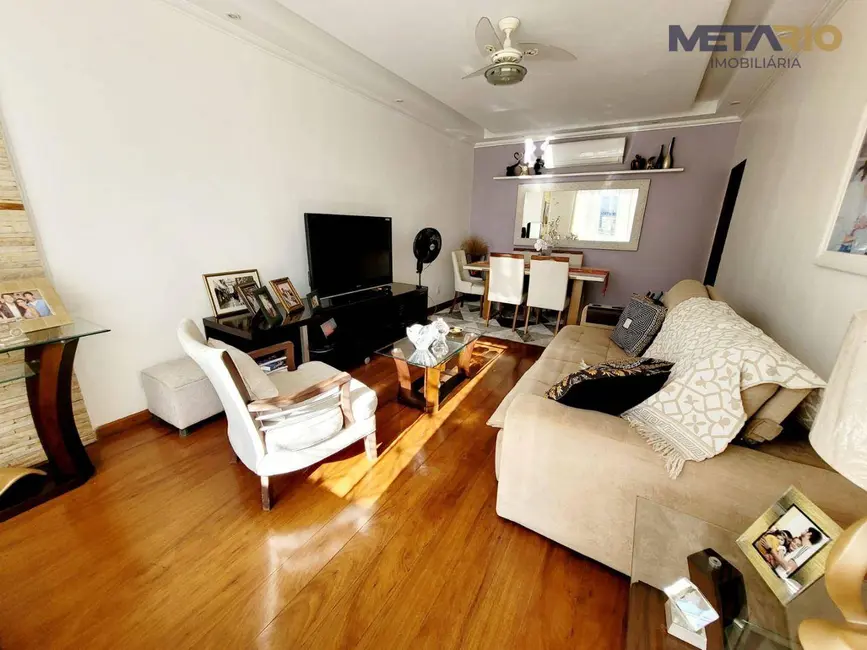 Casa de Condomínio com 3 quartos à venda, 272m2 em Vila Valqueire, Rio De Janeiro - RJ - imagem 5 Foto 5 de Casa de Condomínio com 3 quartos à venda, 272m2 em Vila Valqueire, Rio De Janeiro - RJ