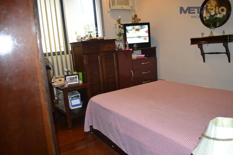 Apartamento com 3 quartos à venda, 100m2 em Vila Valqueire, Rio De Janeiro - RJ - imagem 8 Foto 8 de Apartamento com 3 quartos à venda, 100m2 em Vila Valqueire, Rio De Janeiro - RJ