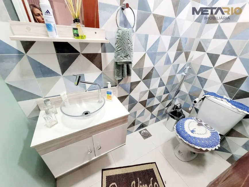 Casa com 4 quartos à venda, 360m2 em Vila Valqueire, Rio De Janeiro - RJ - imagem 5 Foto 5 de Casa com 4 quartos à venda, 360m2 em Vila Valqueire, Rio De Janeiro - RJ