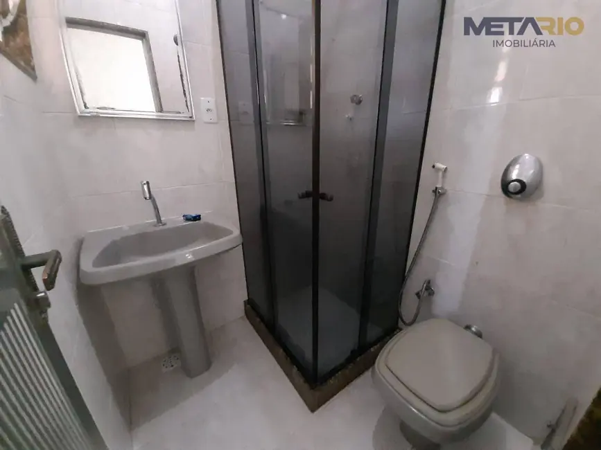 Casa com 3 quartos à venda, 150m2 em Vila Valqueire, Rio De Janeiro - RJ - imagem 6 Foto 6 de Casa com 3 quartos à venda, 150m2 em Vila Valqueire, Rio De Janeiro - RJ
