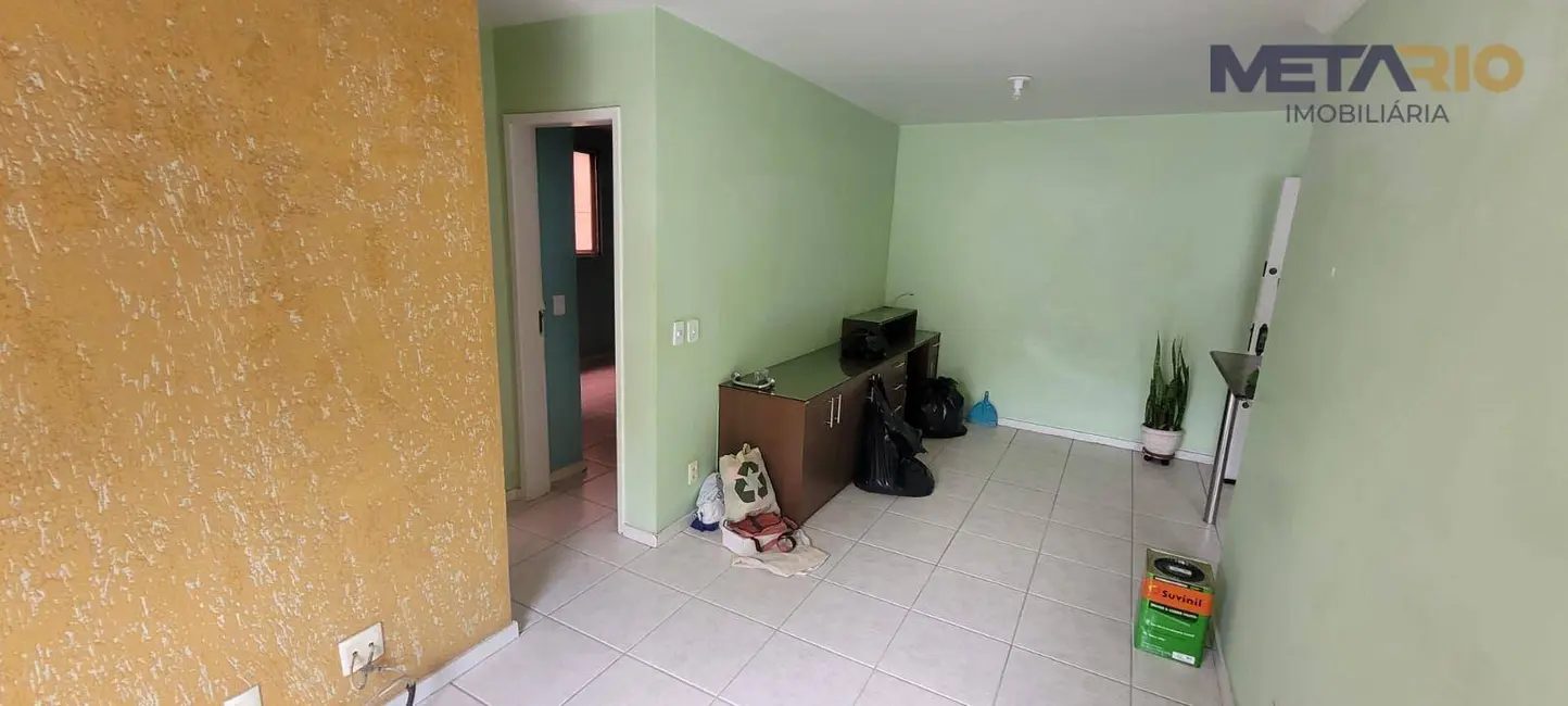Apartamento com 2 quartos à venda, 60m2 em Vila Valqueire, Rio De Janeiro - RJ - imagem 7 Foto 7 de Apartamento com 2 quartos à venda, 60m2 em Vila Valqueire, Rio De Janeiro - RJ