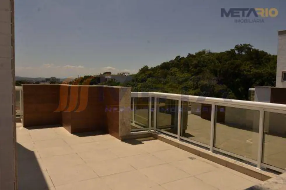 Foto 2 de Cobertura com 3 quartos à venda, 256m2 em Vila Valqueire, Rio De Janeiro - RJ