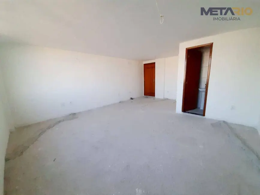 Sala Comercial à venda, 600m2 em Vila Valqueire, Rio De Janeiro - RJ - imagem 6 Foto 6 de Sala Comercial à venda, 600m2 em Vila Valqueire, Rio De Janeiro - RJ