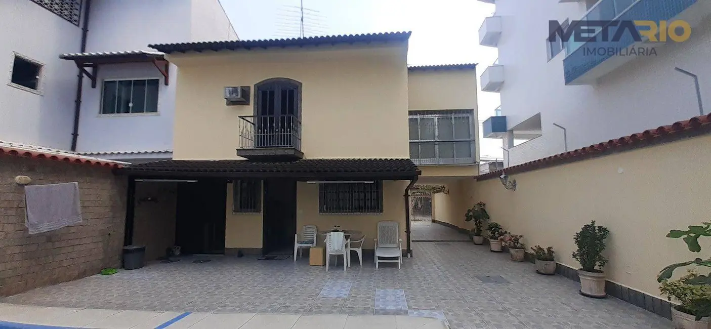 Casa de Condomínio com 3 quartos à venda, 250m2 em Vila Valqueire, Rio De Janeiro - RJ - imagem 6 Foto 6 de Casa de Condomínio com 3 quartos à venda, 250m2 em Vila Valqueire, Rio De Janeiro - RJ