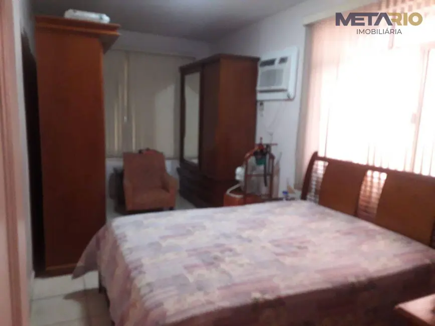 Foto 3 de Casa de Condomínio com 3 quartos à venda, 160m2 em Marechal Hermes, Rio De Janeiro - RJ