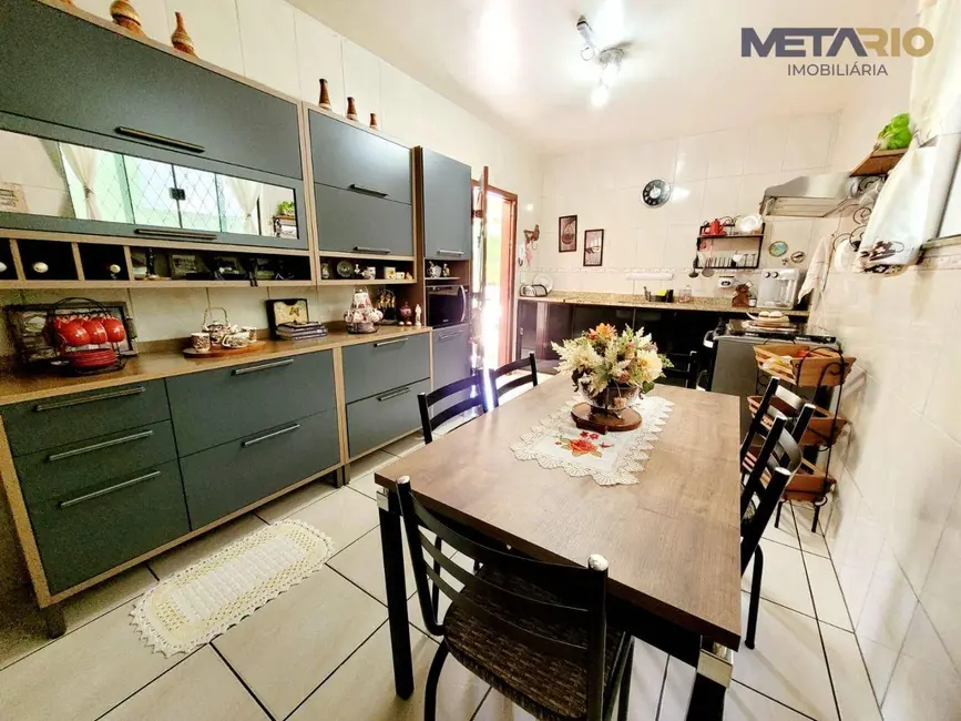 Casa de Condomínio com 4 quartos à venda, 480m2 em Vila Valqueire, Rio De Janeiro - RJ - imagem 7 Foto 7 de Casa de Condomínio com 4 quartos à venda, 480m2 em Vila Valqueire, Rio De Janeiro - RJ