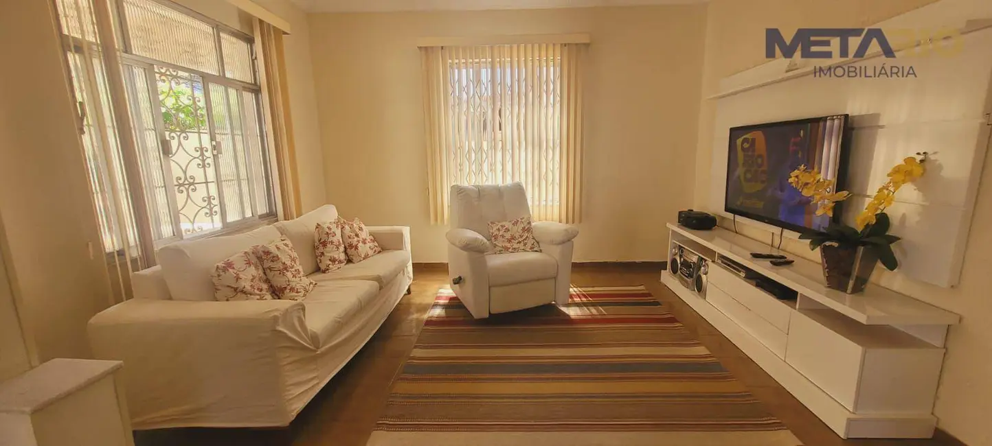 Casa de Condomínio com 3 quartos à venda, 500m2 em Vila Valqueire, Rio De Janeiro - RJ - imagem 4 Foto 4 de Casa de Condomínio com 3 quartos à venda, 500m2 em Vila Valqueire, Rio De Janeiro - RJ