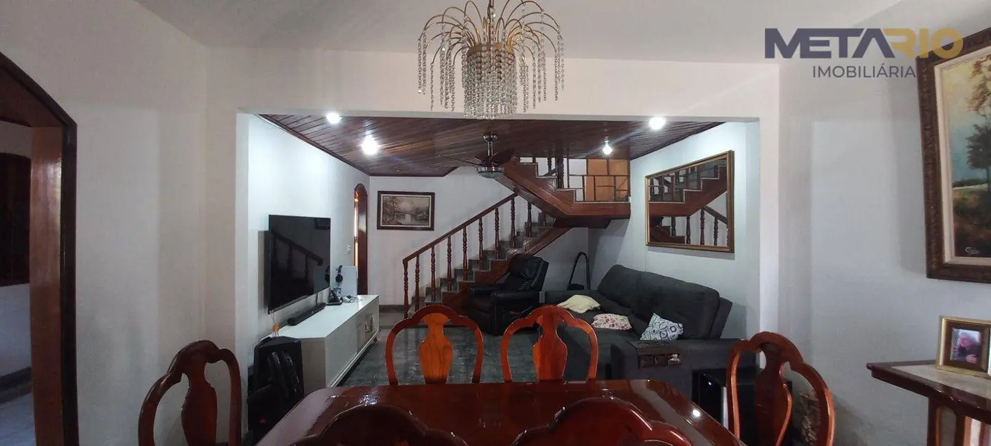 Casa de Condomínio com 4 quartos à venda, 350m2 em Vila Valqueire, Rio De Janeiro - RJ - imagem 6 Foto 6 de Casa de Condomínio com 4 quartos à venda, 350m2 em Vila Valqueire, Rio De Janeiro - RJ