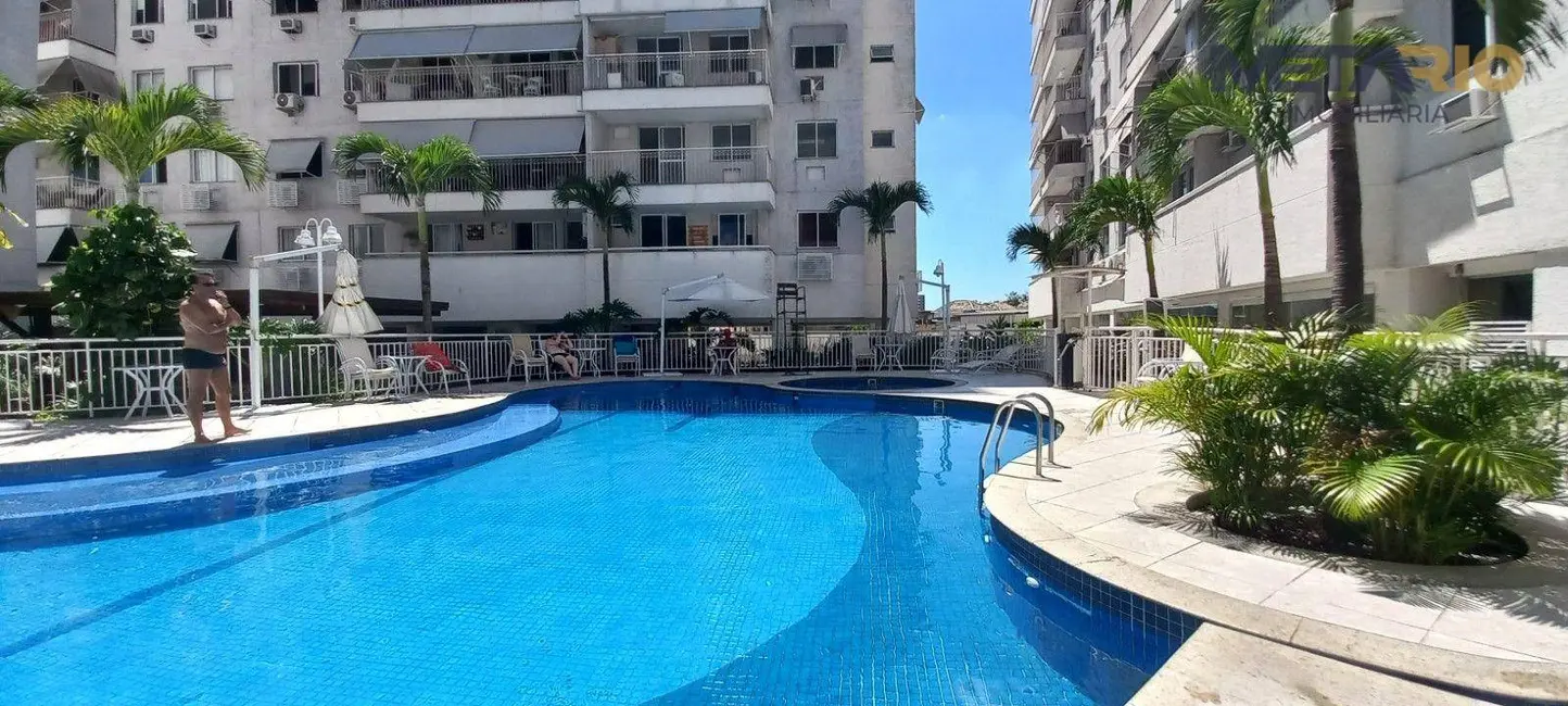 Foto 1 de Apartamento com 2 quartos à venda, 65m2 em Vila Valqueire, Rio De Janeiro - RJ