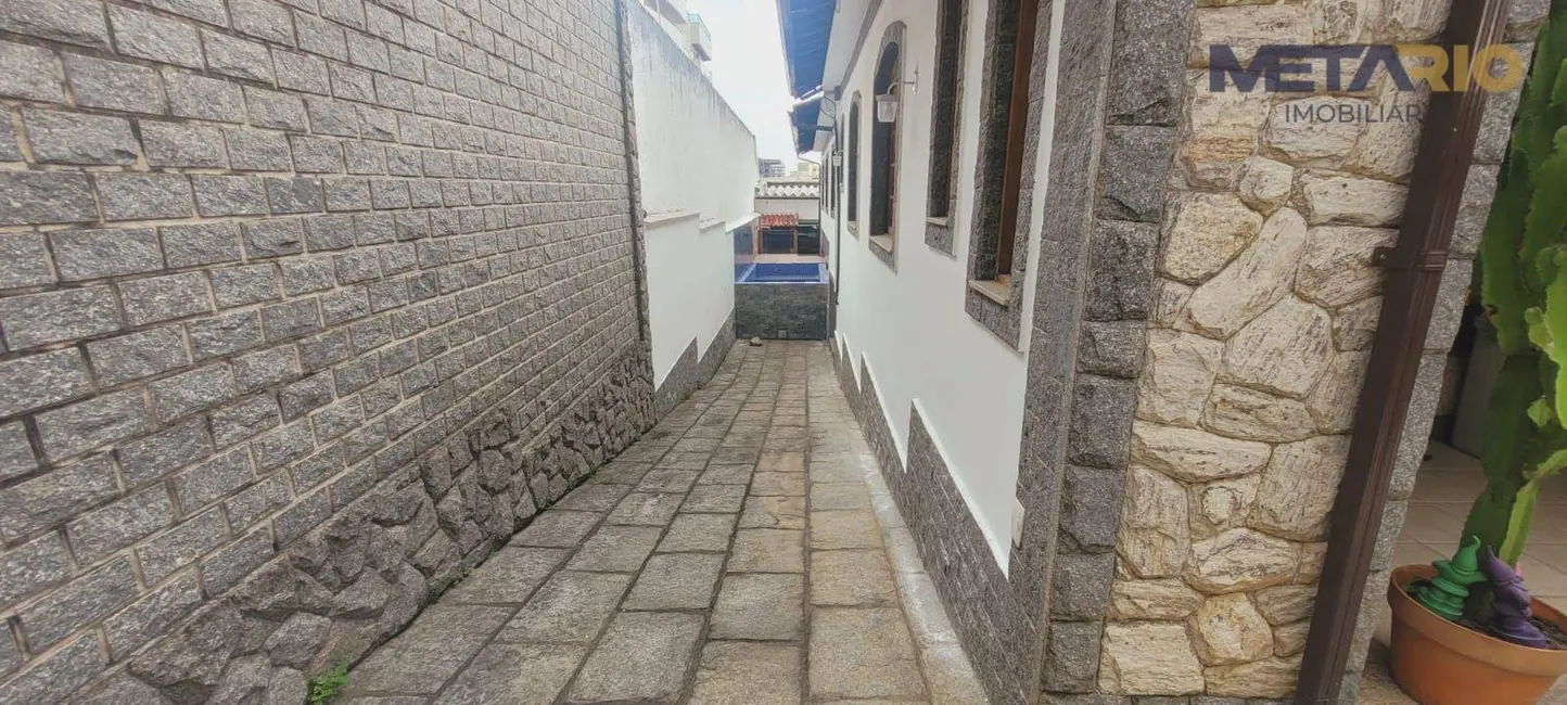 Casa de Condomínio com 3 quartos à venda, 360m2 em Vila Valqueire, Rio De Janeiro - RJ - imagem 6 Foto 6 de Casa de Condomínio com 3 quartos à venda, 360m2 em Vila Valqueire, Rio De Janeiro - RJ