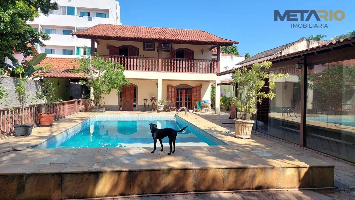 Foto 1 de Casa com 4 quartos à venda e para alugar, 600m2 em Recreio dos Bandeirantes, Rio De Janeiro - RJ