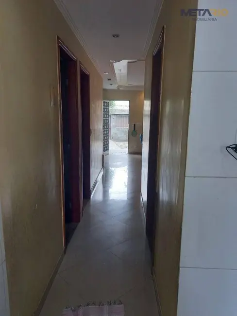 Casa com 2 quartos à venda, 280m2 em Bento Ribeiro, Rio De Janeiro - RJ - imagem 9 Foto 9 de Casa com 2 quartos à venda, 280m2 em Bento Ribeiro, Rio De Janeiro - RJ