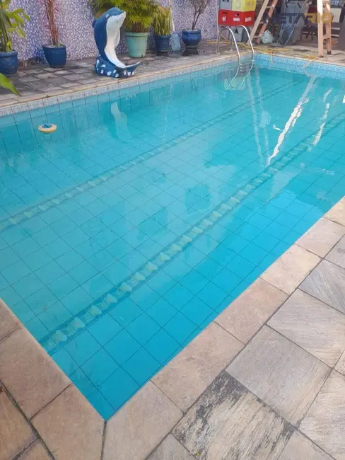 Casa de Condomínio com 4 quartos à venda, 500m2 em Vila Valqueire, Rio De Janeiro - RJ - imagem 6 Foto 6 de Casa de Condomínio com 4 quartos à venda, 500m2 em Vila Valqueire, Rio De Janeiro - RJ