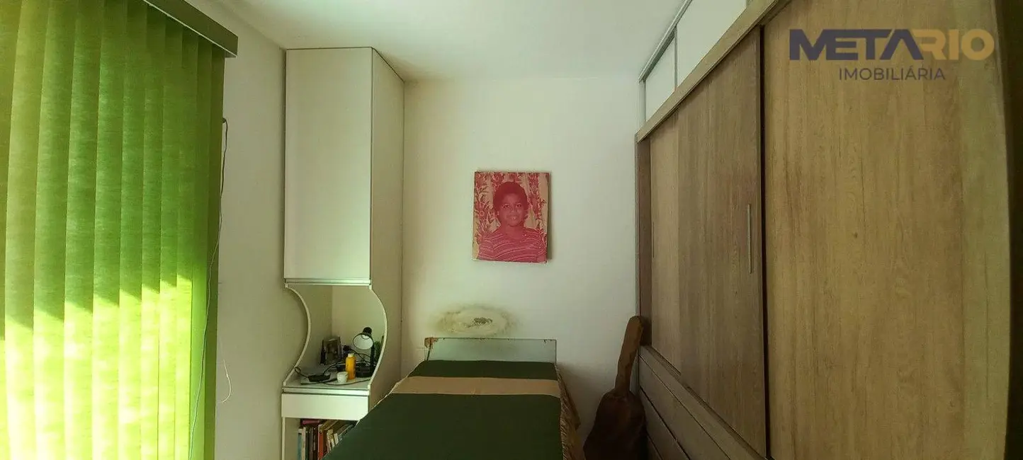 Casa com 3 quartos à venda, 120m2 em Vila Valqueire, Rio De Janeiro - RJ - imagem 9 Foto 9 de Casa com 3 quartos à venda, 120m2 em Vila Valqueire, Rio De Janeiro - RJ